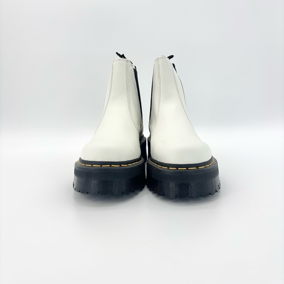 NIB Dr Martens Chelsea Quad 2976 Platform Ankle Boots 11 - Picture 4 of 6